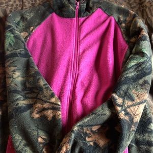 Camo/pink zip up